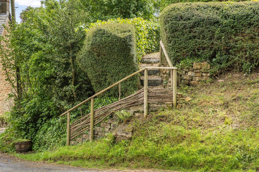 Back Hill Shotteswell
